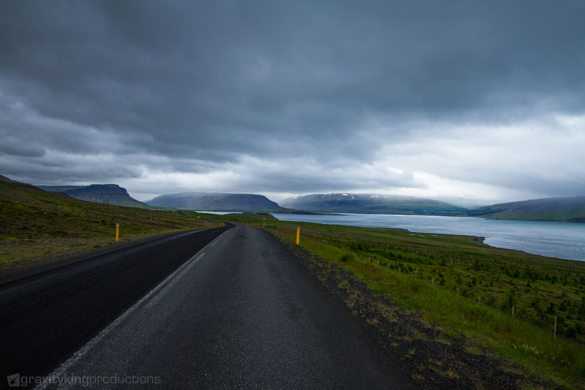 A look inside the Hvalfjörður, on of countless fjords in Iceland.